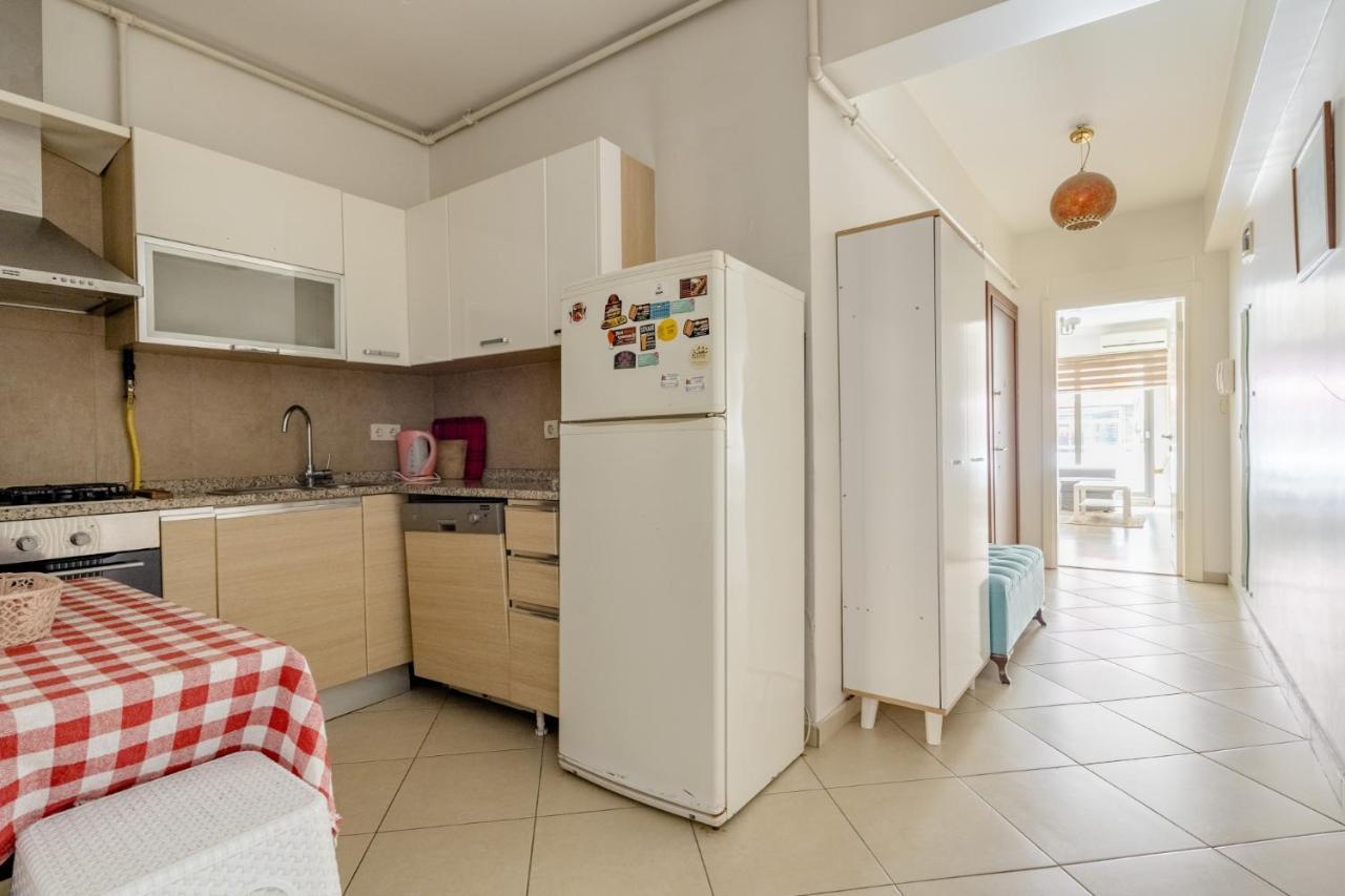 Cozy Flat Near Nisantasi And Trendy Attractions Apartamento Istambul Exterior foto