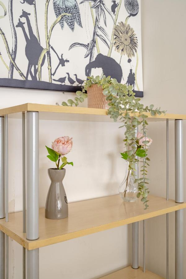 Cozy Flat Near Nisantasi And Trendy Attractions Apartamento Istambul Exterior foto