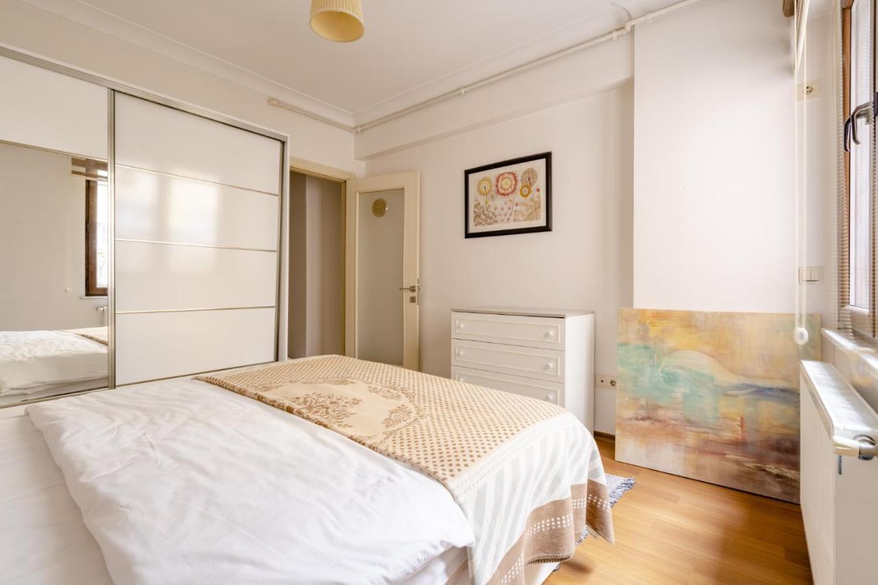 Cozy Flat Near Nisantasi And Trendy Attractions Apartamento Istambul Exterior foto