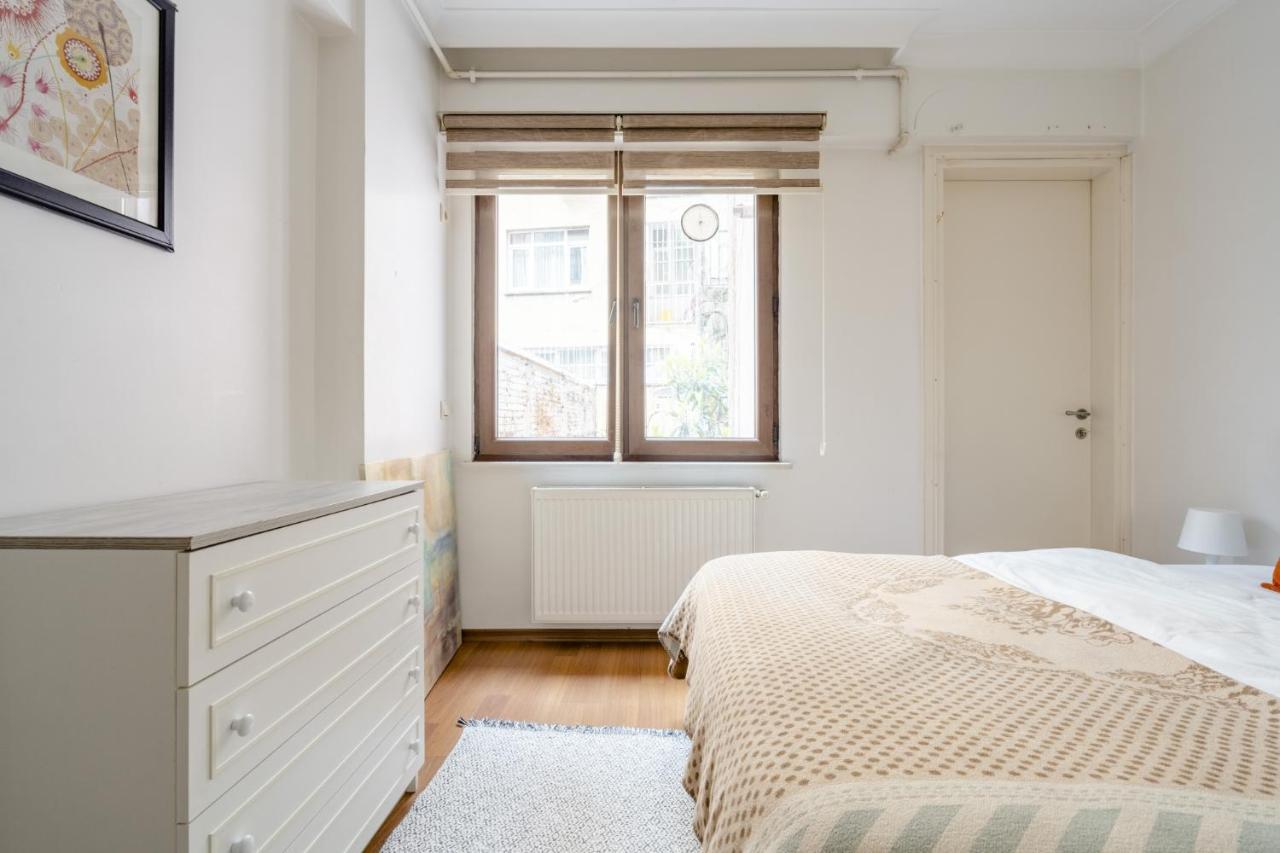 Cozy Flat Near Nisantasi And Trendy Attractions Apartamento Istambul Exterior foto