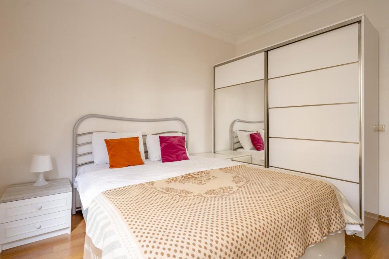 Cozy Flat Near Nisantasi And Trendy Attractions Apartamento Istambul Exterior foto